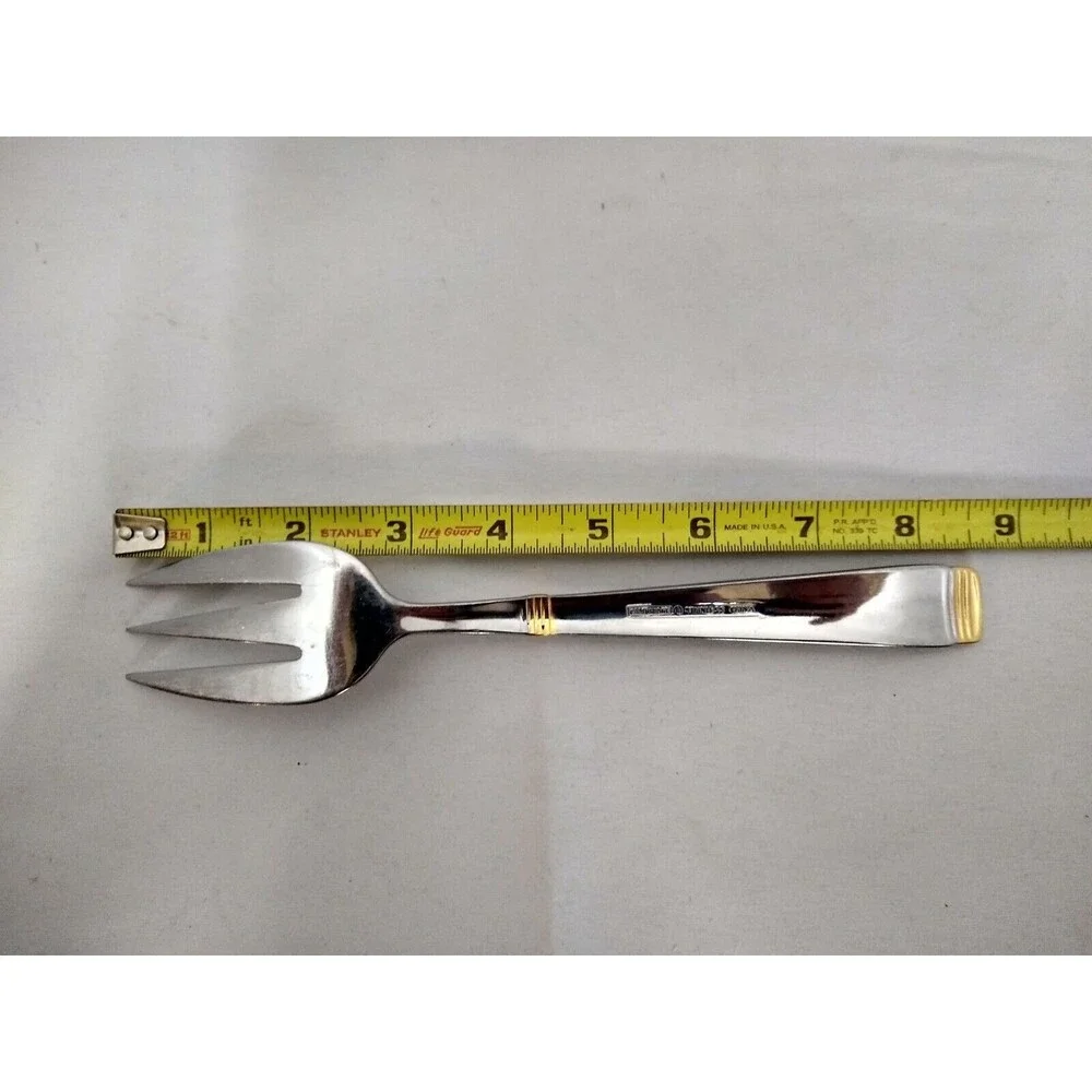 VINTAGE Cambridge Metro Stainless Steel Meat Serving Fork Flatware (China)